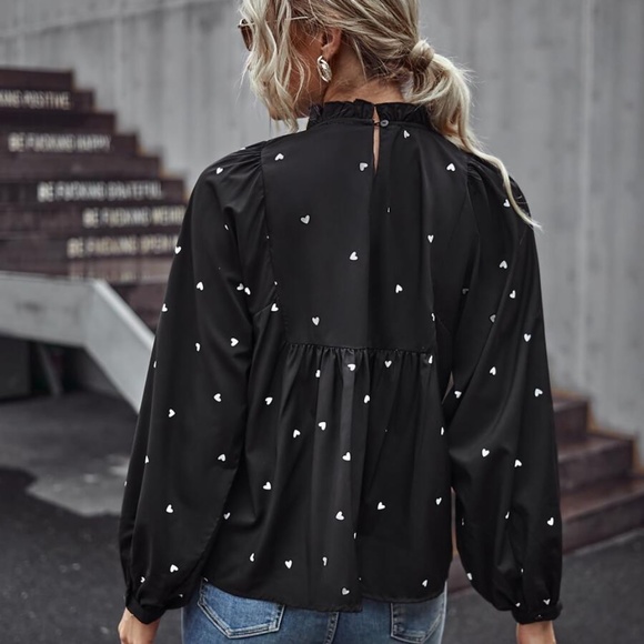 black heart print ruffle long sleeve top - Picture 8 of 15
